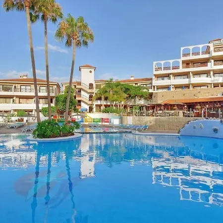 501.serene With Large Terrace And Pool *