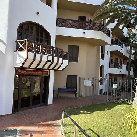 Lejlighed 501.serene With Large Terrace And Pool