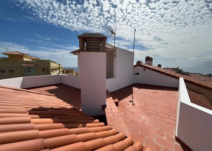 501.serene With Large Terrace And Pool